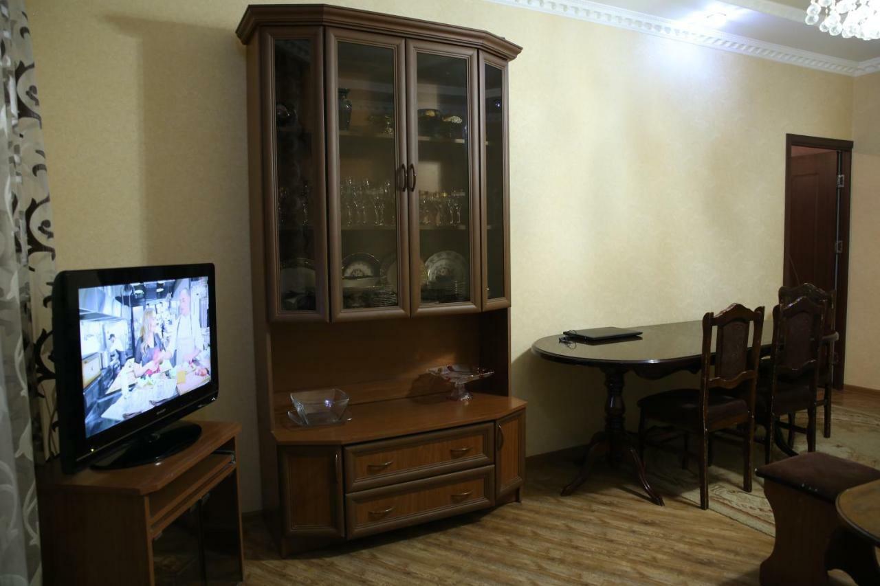 Srtashyan Apartments - Gorky Street Guiumri Exterior foto