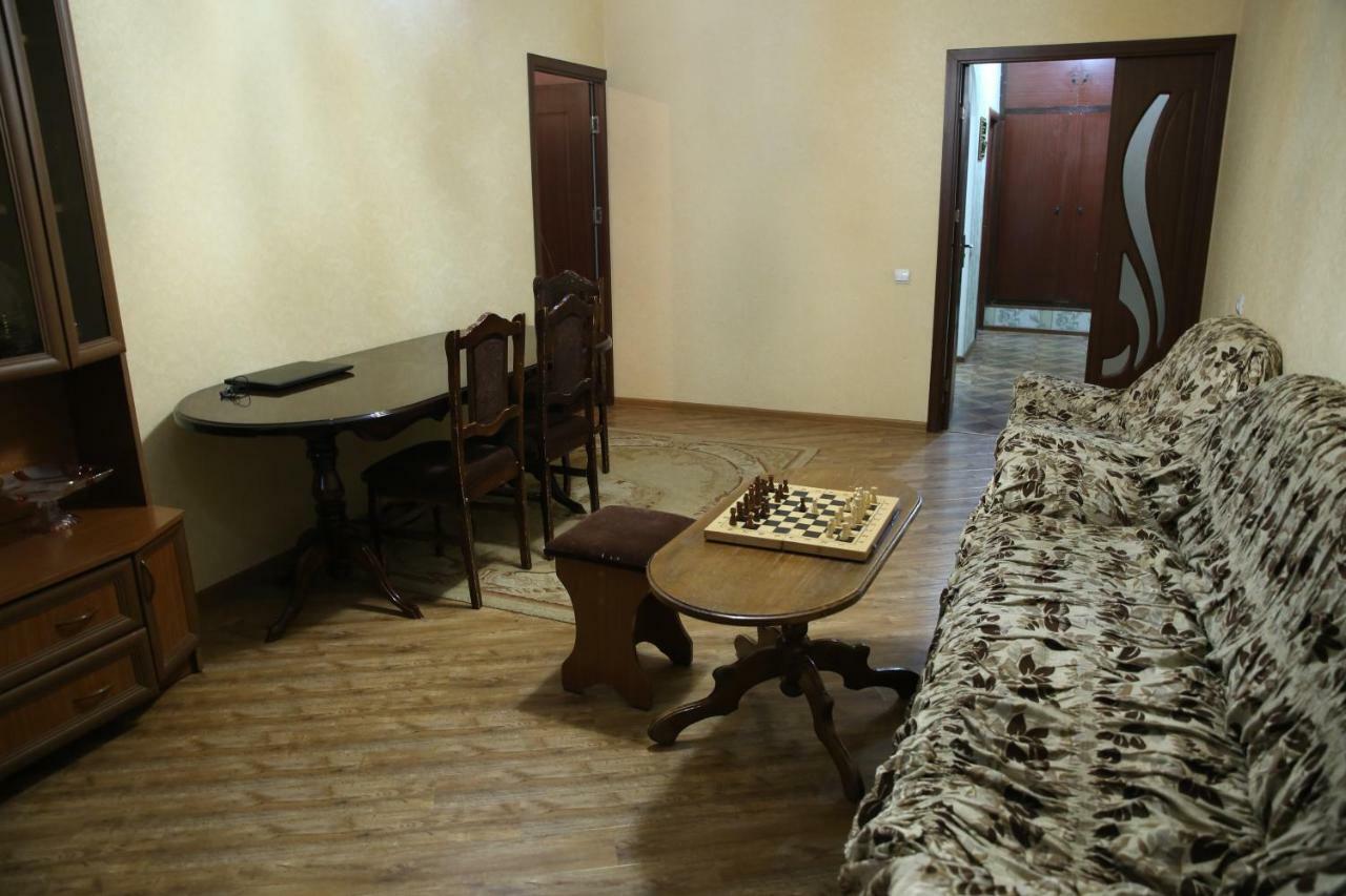 Srtashyan Apartments - Gorky Street Guiumri Exterior foto